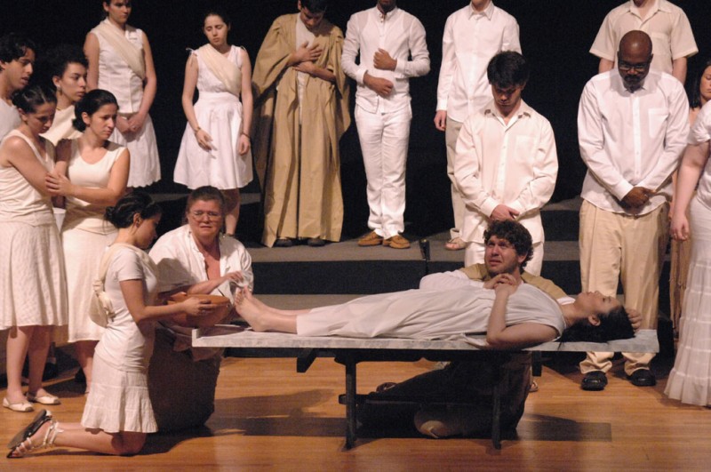 Mourning and preparation of Euridice's body